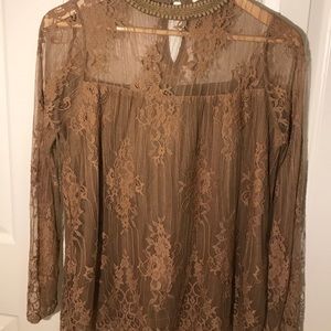 Boutique Lace Top with Keyhole Neck